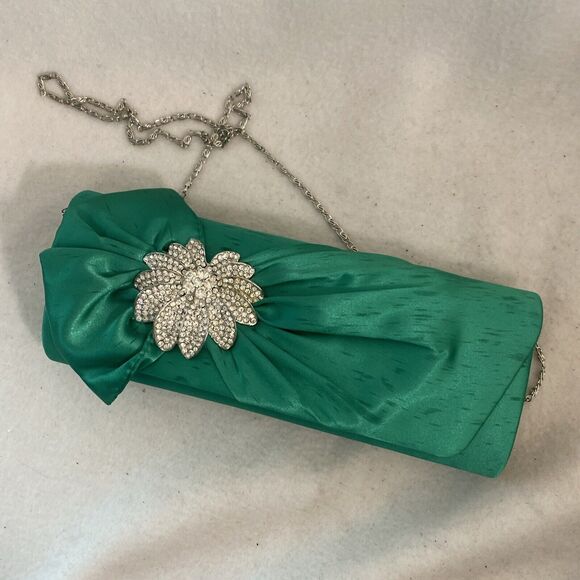 LULU TOWNSEND Green Sparkling Floral handbag purse clutch Stains Snap - Picture 1 of 12